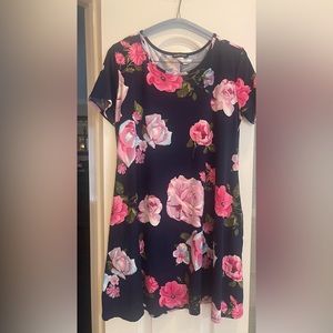 Knit dress perfect with leggings